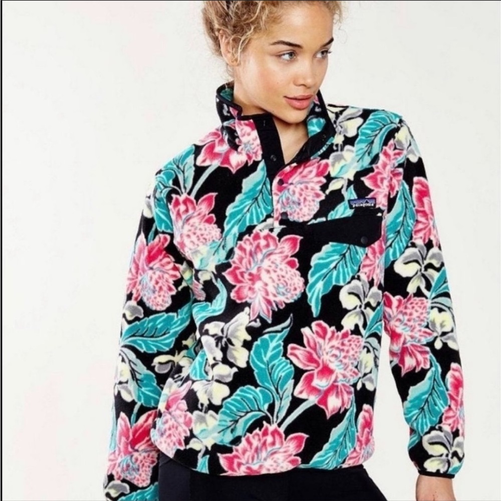 RARE Patagonia Synchilla Manoa Floral Hawaiian T-Snap
Fleece Pullover Size M